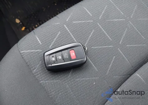 2021 Toyota Rav4 Xle from USA, damaged, VIN 2T3P1RFV6MW229951